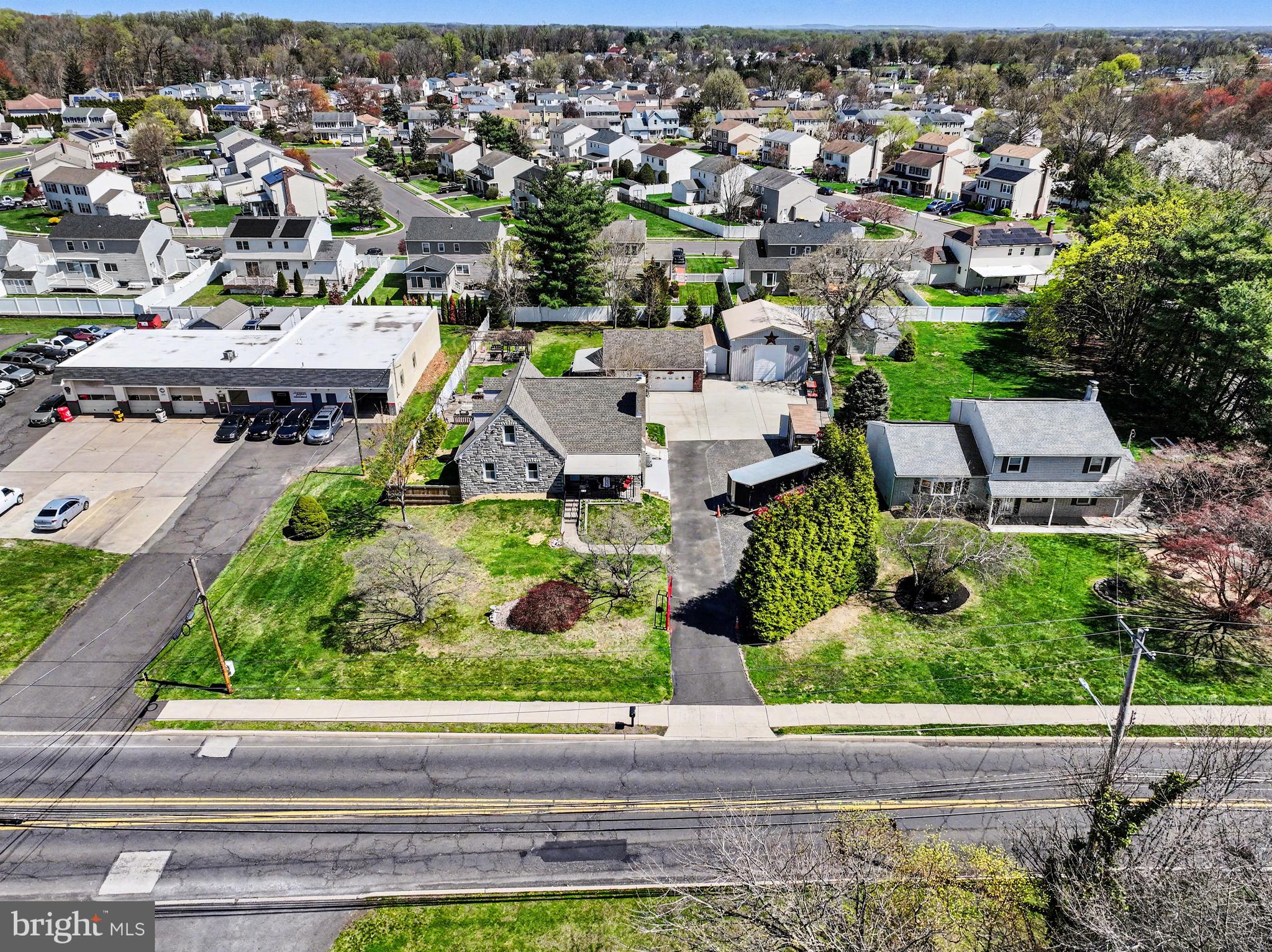 2349 Galloway Road Bensalem, PA 19020 - Photo 4 of 76