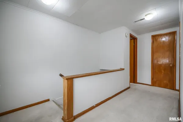 $137,500 | 1026 East Richwoods Boulevard, Peoria, IL 61603
