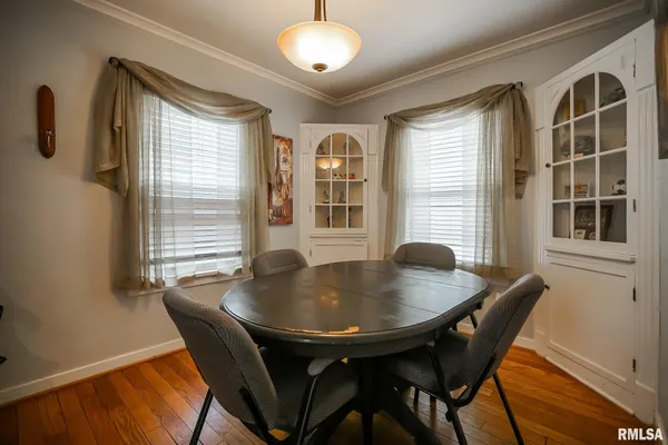 $137,500 | 1026 East Richwoods Boulevard, Peoria, IL 61603