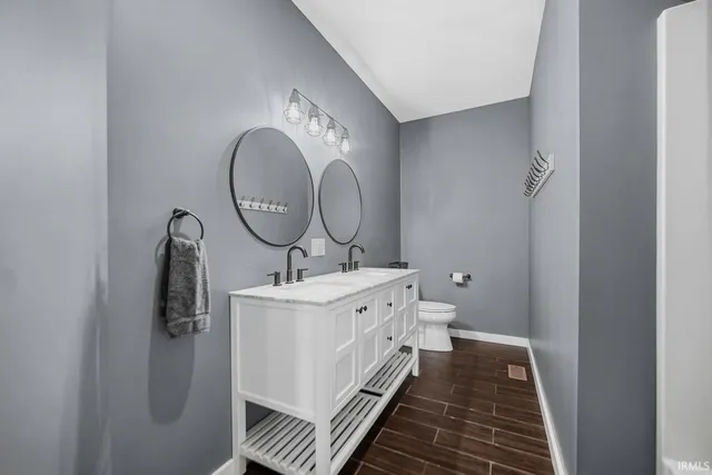 $649,000 | 19019 Tamarack Road, Culver, IN 46511