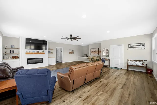 $649,000 | 19019 Tamarack Road, Culver, IN 46511