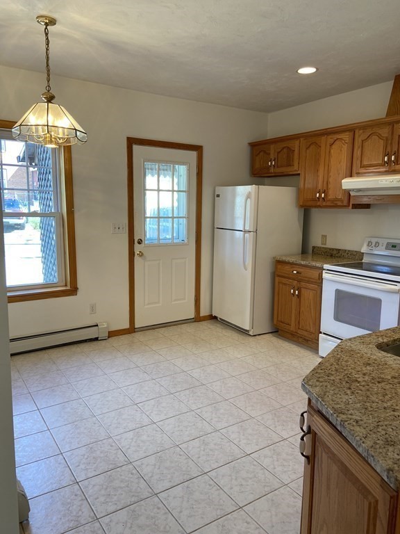 43 River Street Warren, MA 01092 - Photo 5 of 25