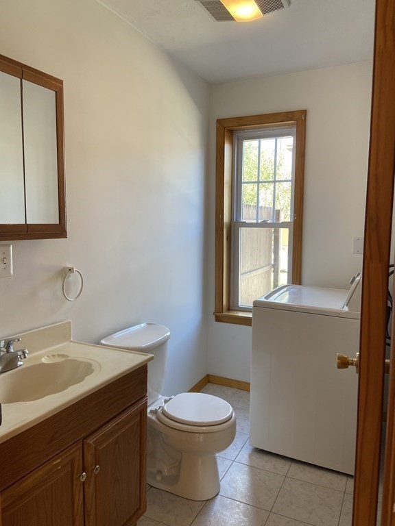 43 River Street Warren, MA 01092 - Photo 8 of 25