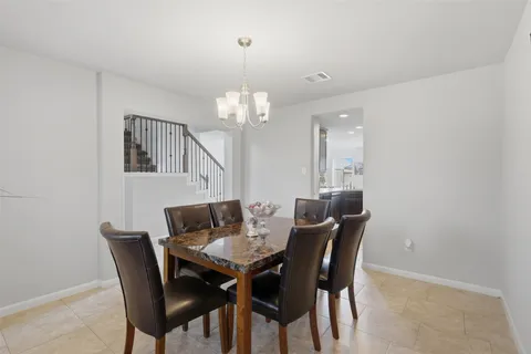 $350,000 | 12535 West Hillock Lane, Houston, TX 77047