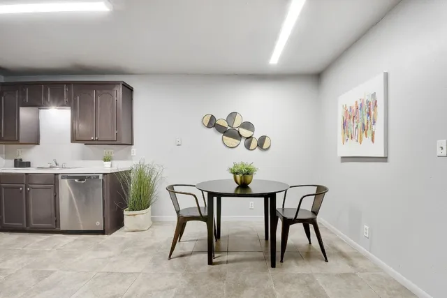 $1,750 | 6209 Langham Street, Austin, TX 78741