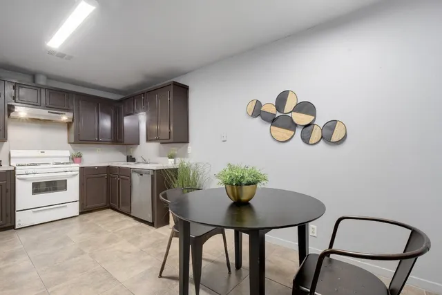 $1,750 | 6209 Langham Street, Austin, TX 78741