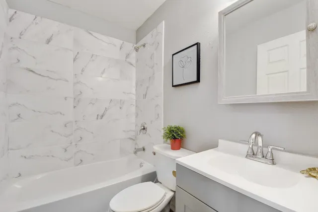 $1,750 | 6209 Langham Street, Austin, TX 78741