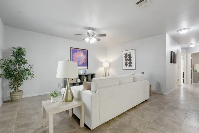 $1,750 | 6209 Langham Street, Austin, TX 78741