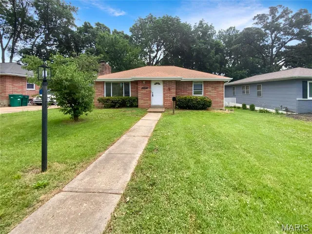 $254,000 | 614 Conover Lane, St. Louis, MO 63126