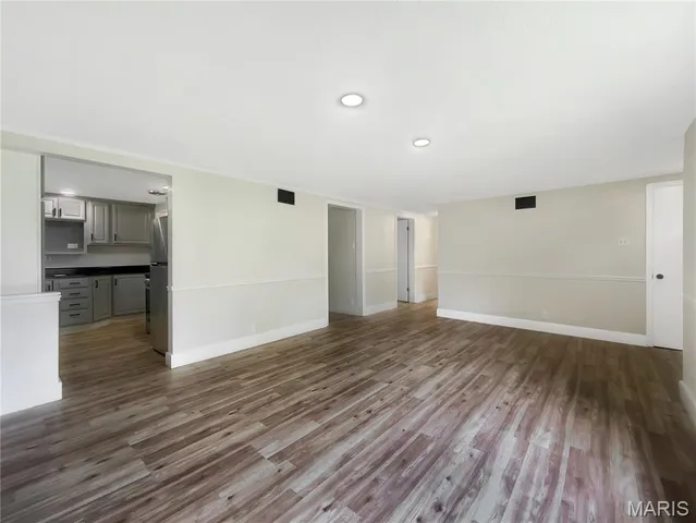 $245,000 | 614 Conover Lane, St. Louis, MO 63126