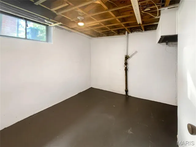 $245,000 | 614 Conover Lane, St. Louis, MO 63126