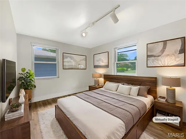 $245,000 | 614 Conover Lane, St. Louis, MO 63126