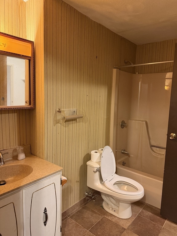 232 Canton Street, Unit 107 Randolph, MA 02368 - Photo 15 of 18