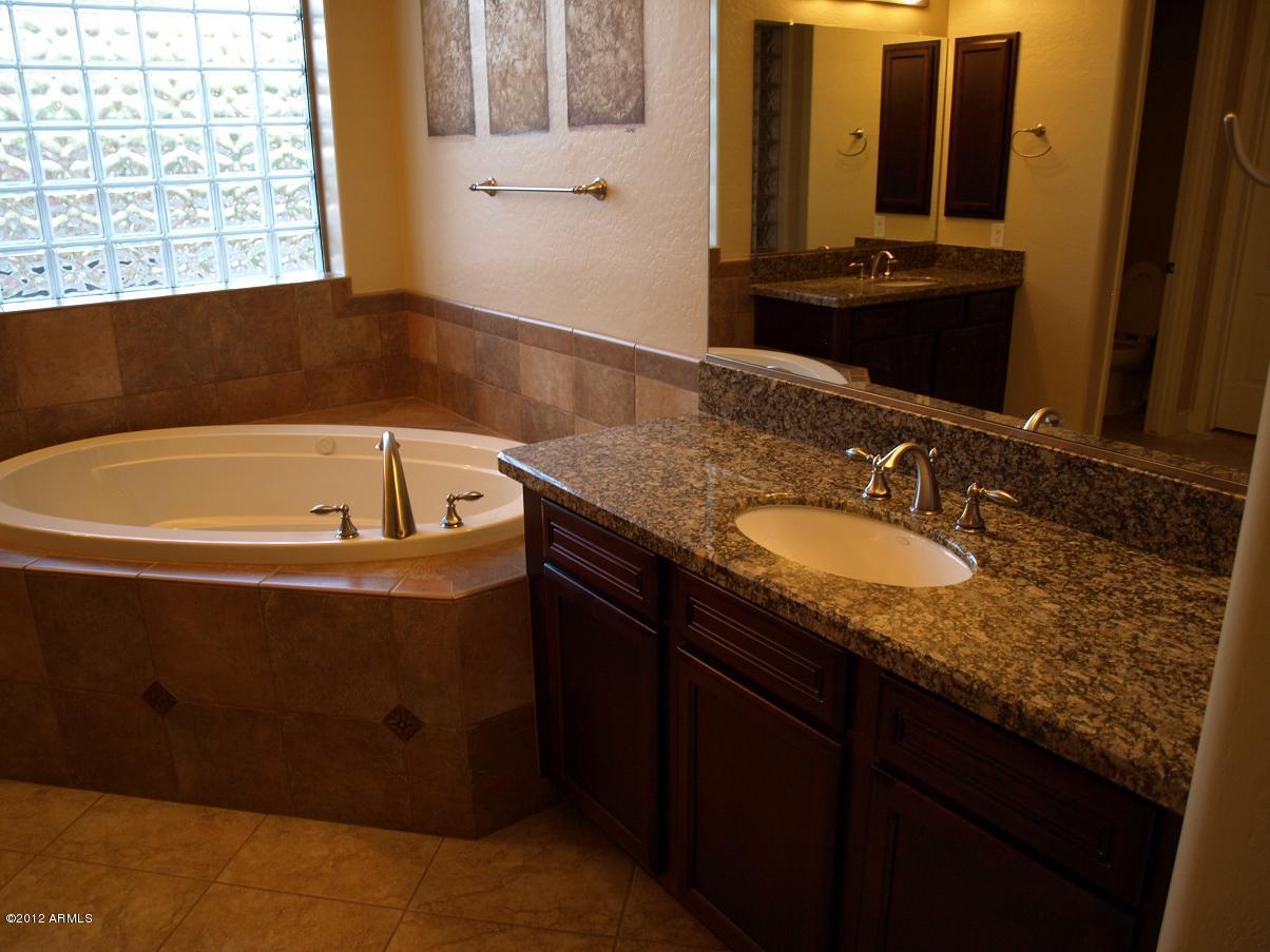 1821 West Sleepy Ranch Road Phoenix, AZ 85085 - Photo 11 of 19 F