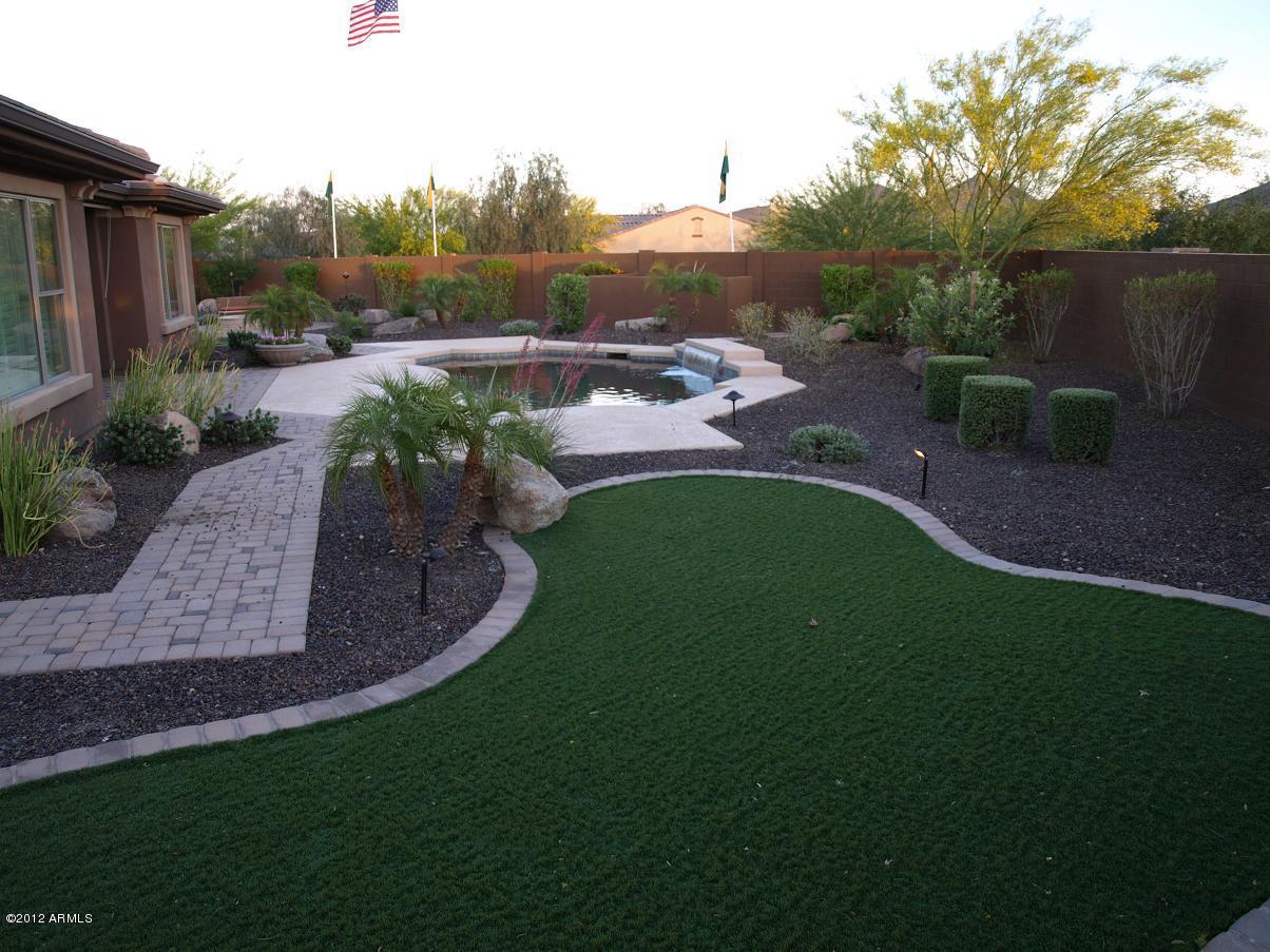 1821 West Sleepy Ranch Road Phoenix, AZ 85085 - Photo 4 of 19 F