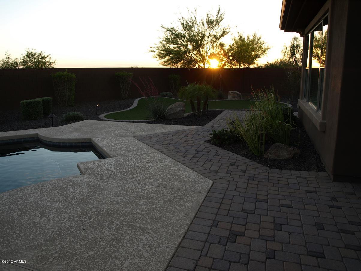 1821 West Sleepy Ranch Road Phoenix, AZ 85085 - Photo 7 of 19 F