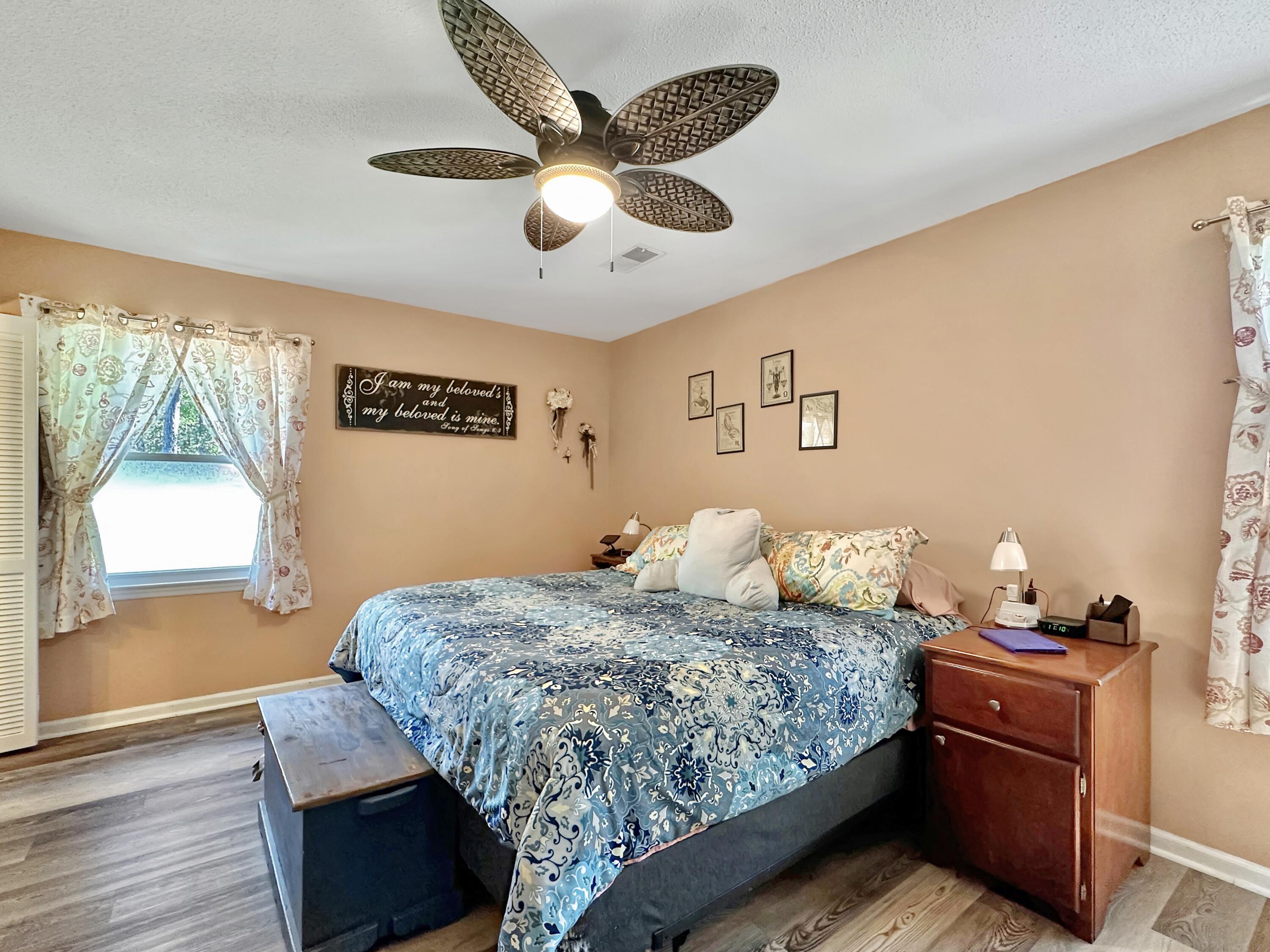 605 Beauregard Road Summerville, SC 29486 - Photo 14 of 30 IMG_7566