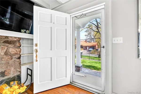 $650,000 | 350 Hutchinson Boulevard, Mount Vernon, NY 10552