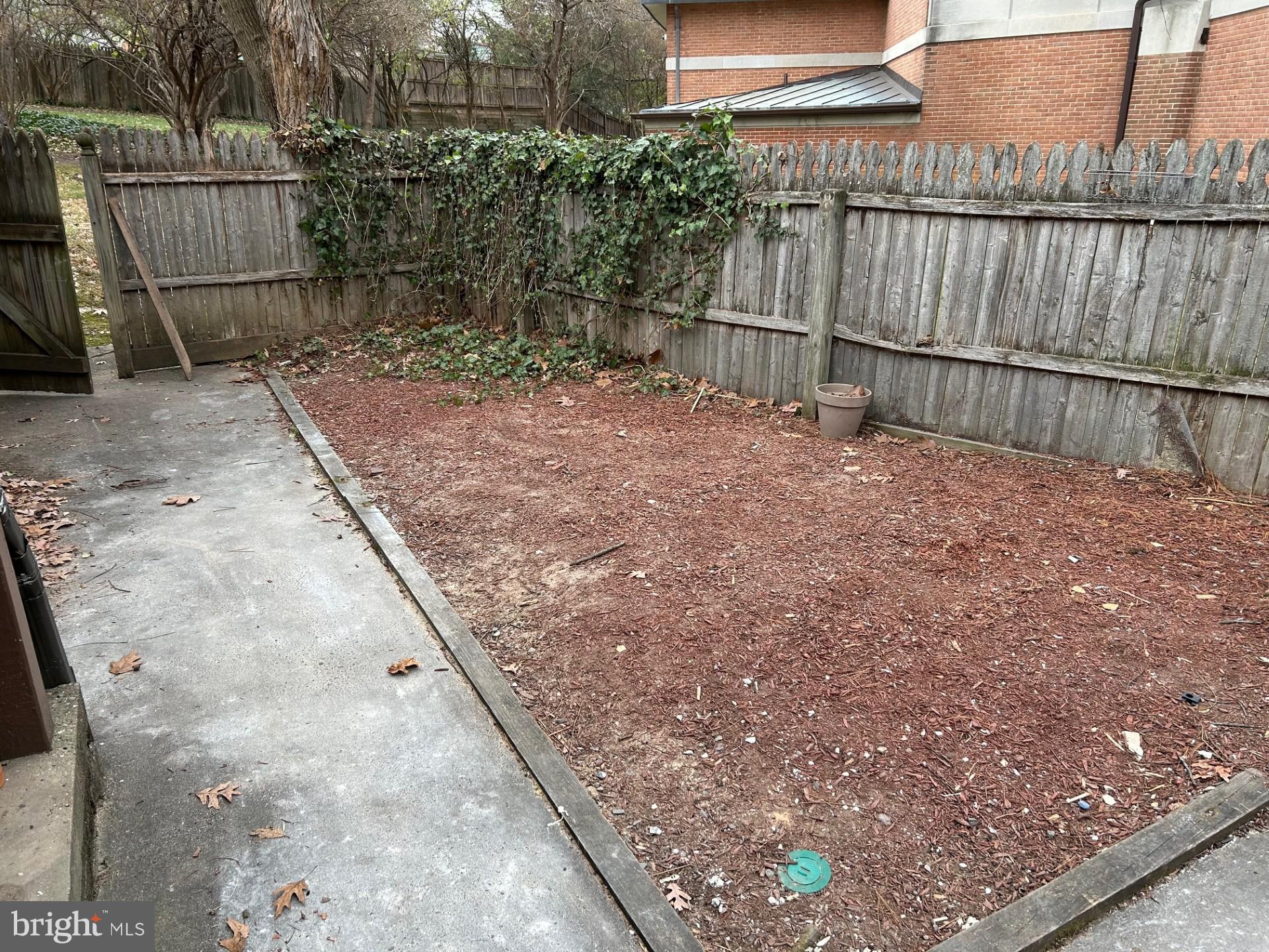 5507 Chesterbrook Road Bethesda, MD 20816 - Photo 23 of 24 a view of backyard with wooden fence