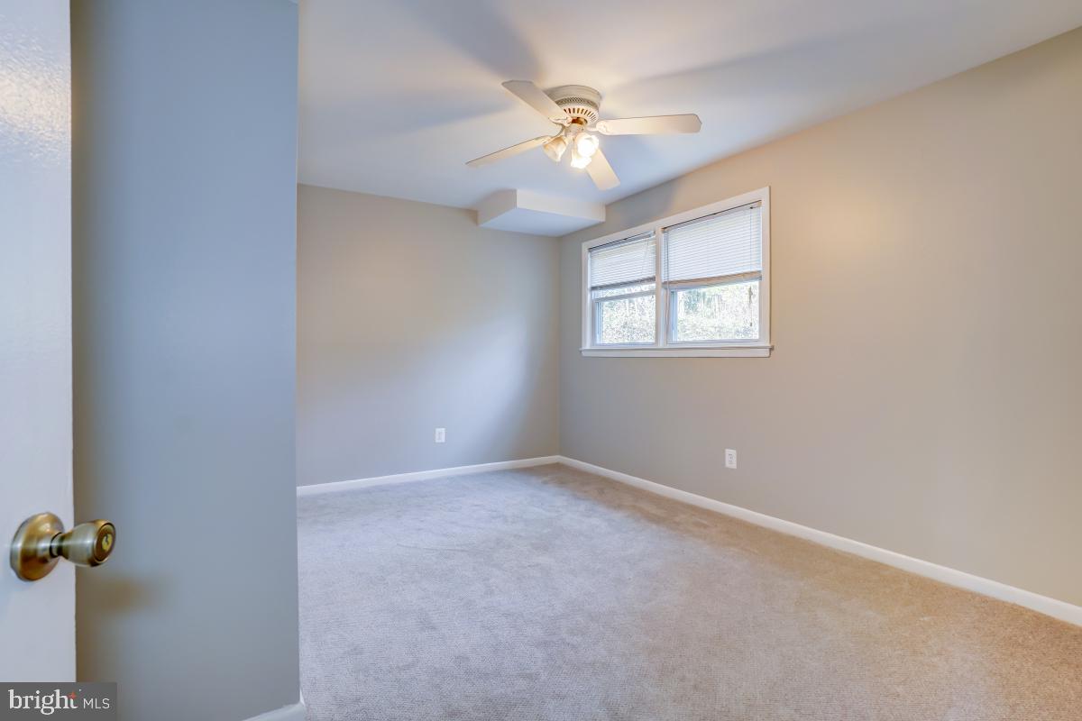 6417 Earlham Drive Bethesda, MD 20817 - Photo 28 of 37