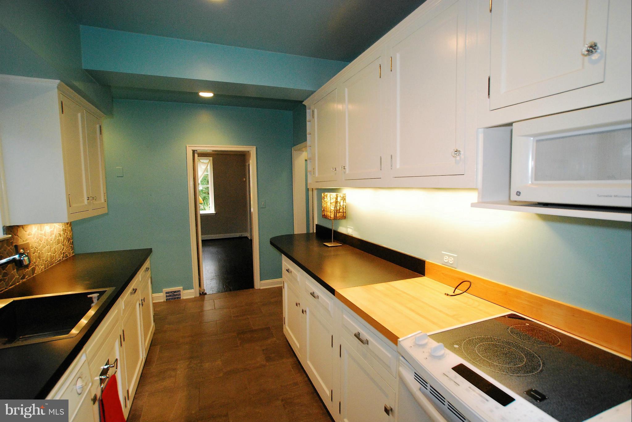 818 Bellemore Road Baltimore, MD 21210 - Photo 21 of 30 Kitchen