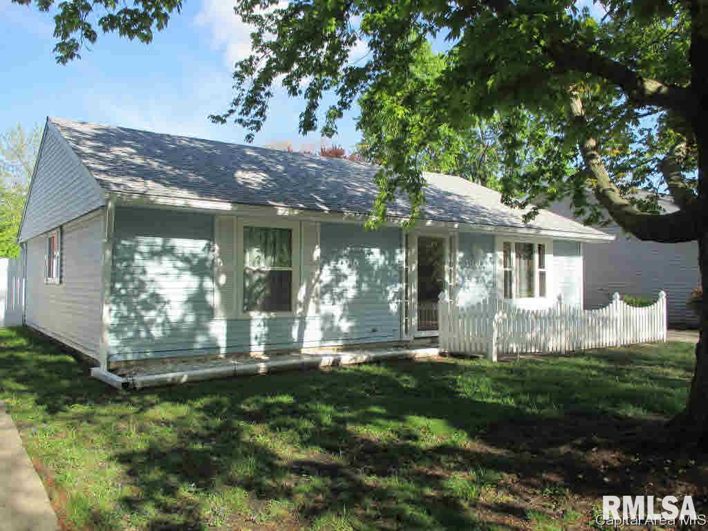 1920 Stonehenge Road Springfield, IL 62702 - Photo 10 of 31