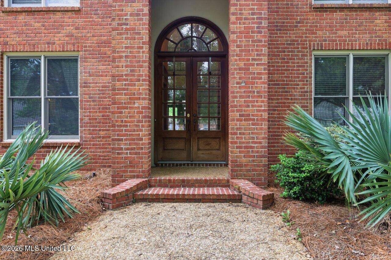301 Feather Glen Ridgeland, MS 39157 - Photo 3 of 22 04-301 Feather Glen _ Hometoursms.com