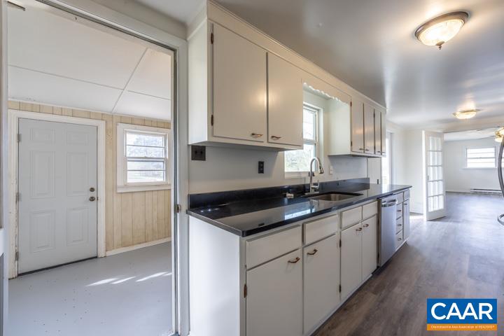 98 Shiloh Road Stanardsville, VA 22973 - Photo 28 of 49 Gallery Image 28