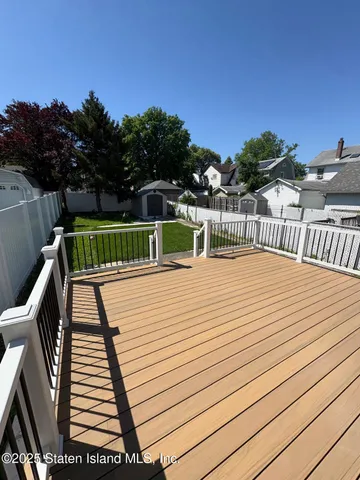 $898,888 | 152 Harvest Avenue | West Brighton