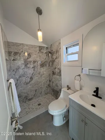 $898,888 | 152 Harvest Avenue | West Brighton