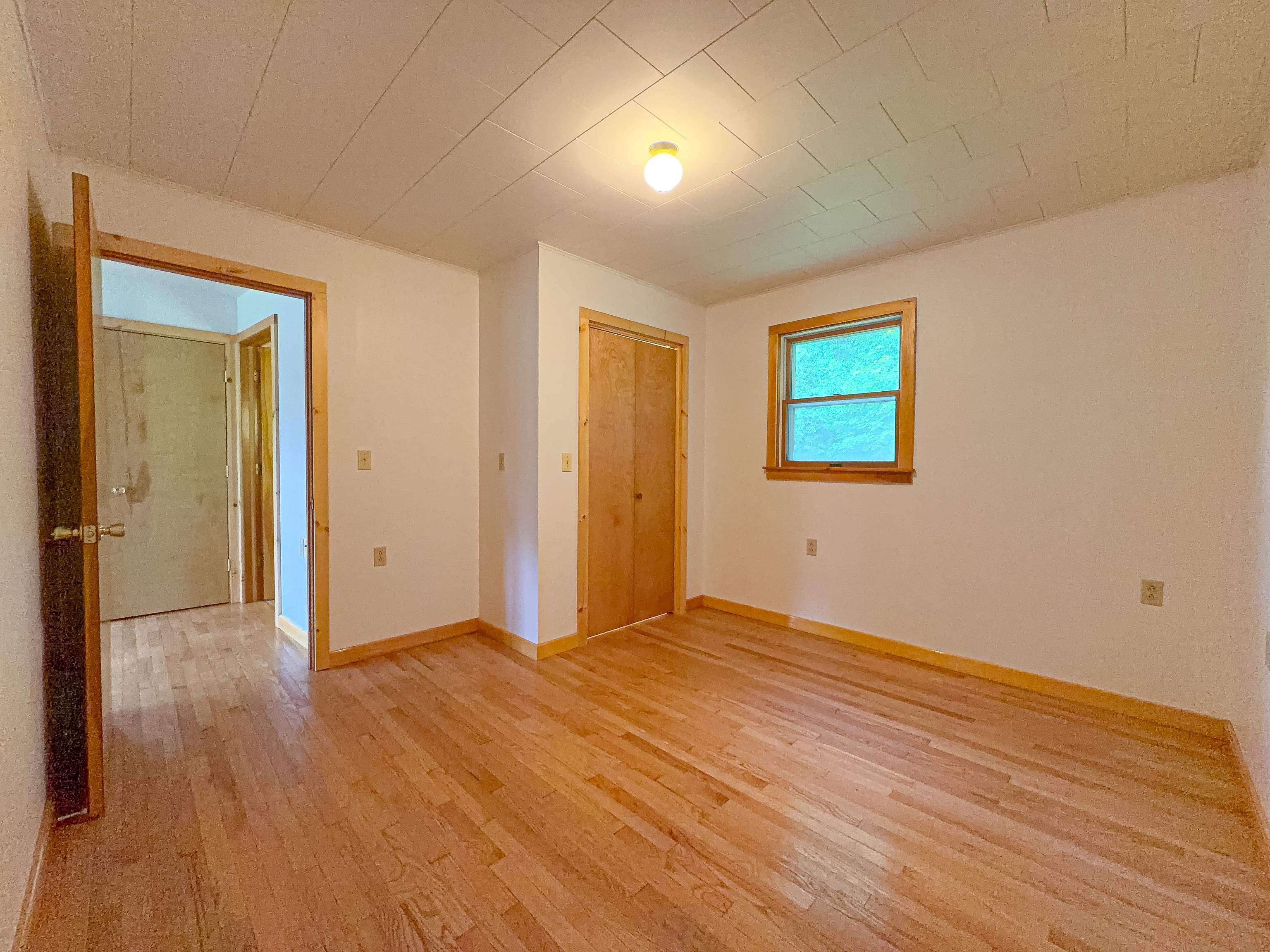 4194 Rt 18 Waterford, VT 05819 - Photo 27 of 60