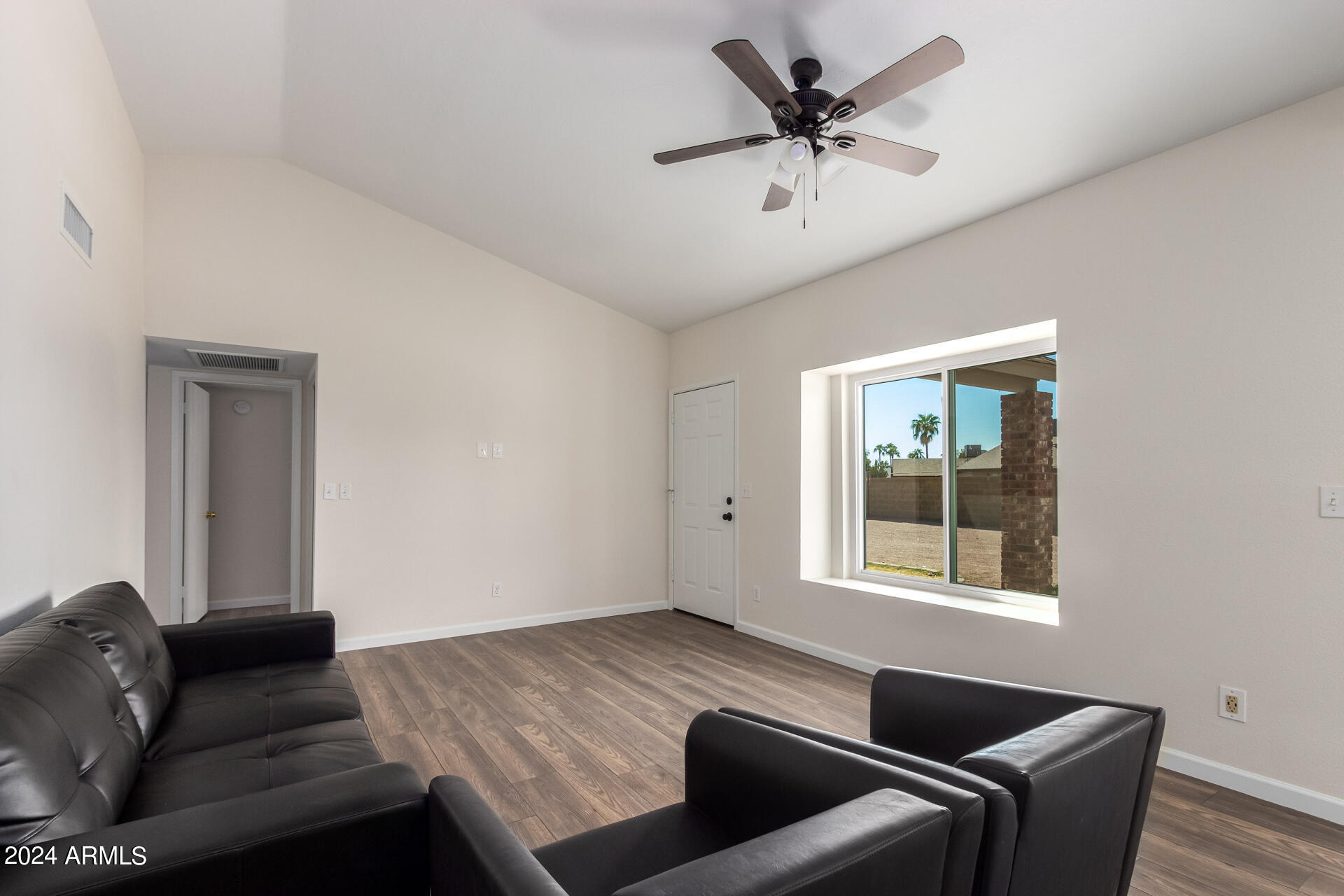 1055 North Recker Road, Unit 1022 Mesa, AZ 85205 - Photo 6 of 27 06-Recker
