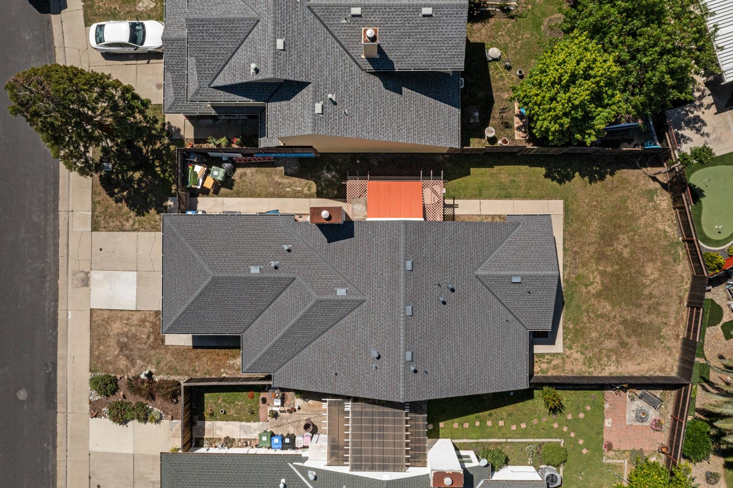 9488 Dunkerrin Way Elk Grove, CA 95758 - Photo 39 of 43 an aerial view of residential houses with outdoor space and parking