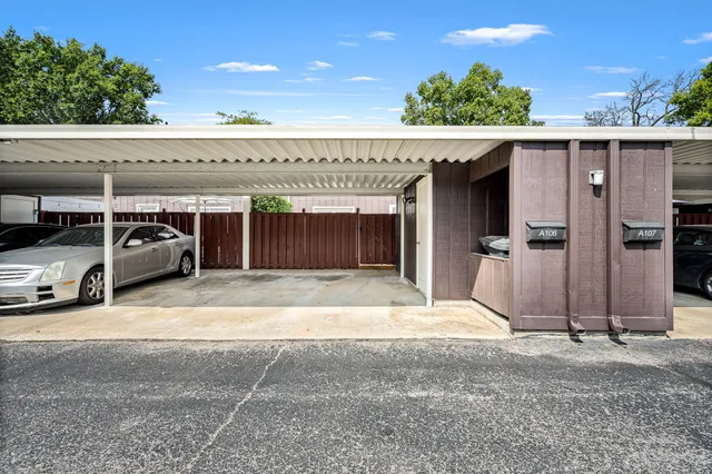 $280,000 | 1002 East Northfield Boulevard, Unit A106, Murfreesboro, TN 37130