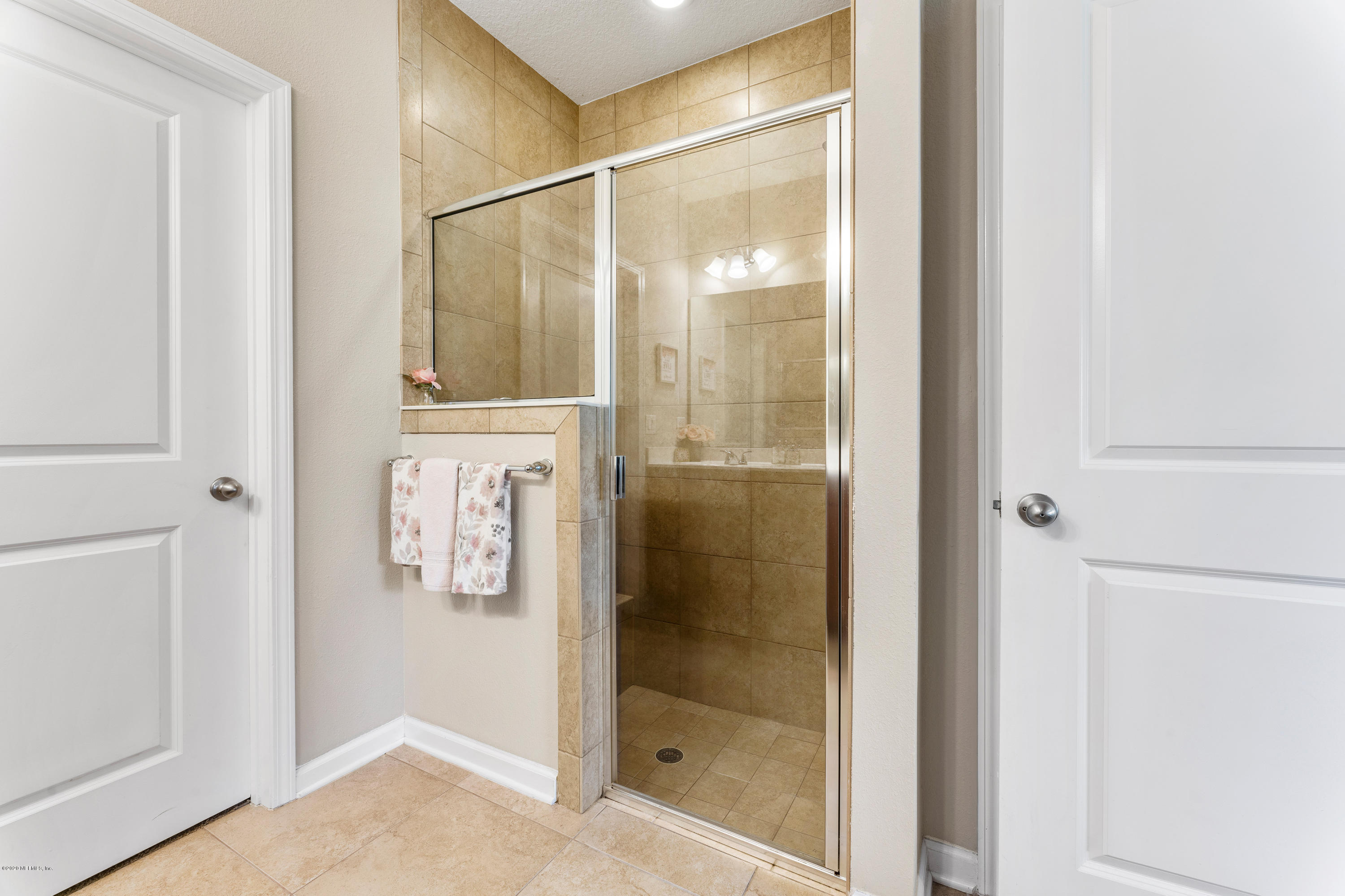 3231 Chestnut Ridge Way Orange Park, FL 32065 - Photo 15 of 35 OWNERS BATHROOM