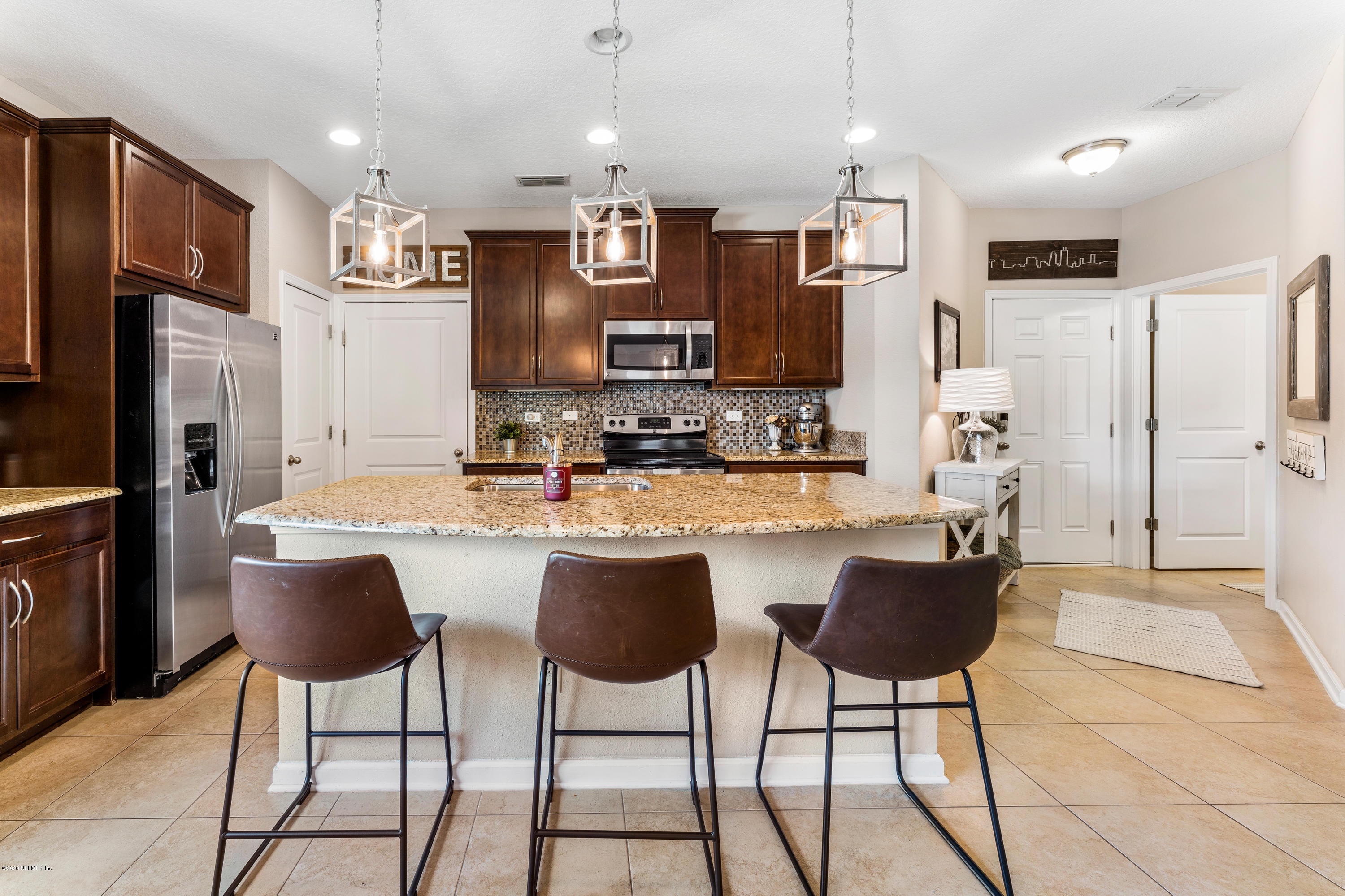 3231 Chestnut Ridge Way Orange Park, FL 32065 - Photo 5 of 35 KITCHEN