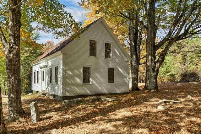 $296,000 | 278 Vittum Hill Road, Sandwich, NH 03227