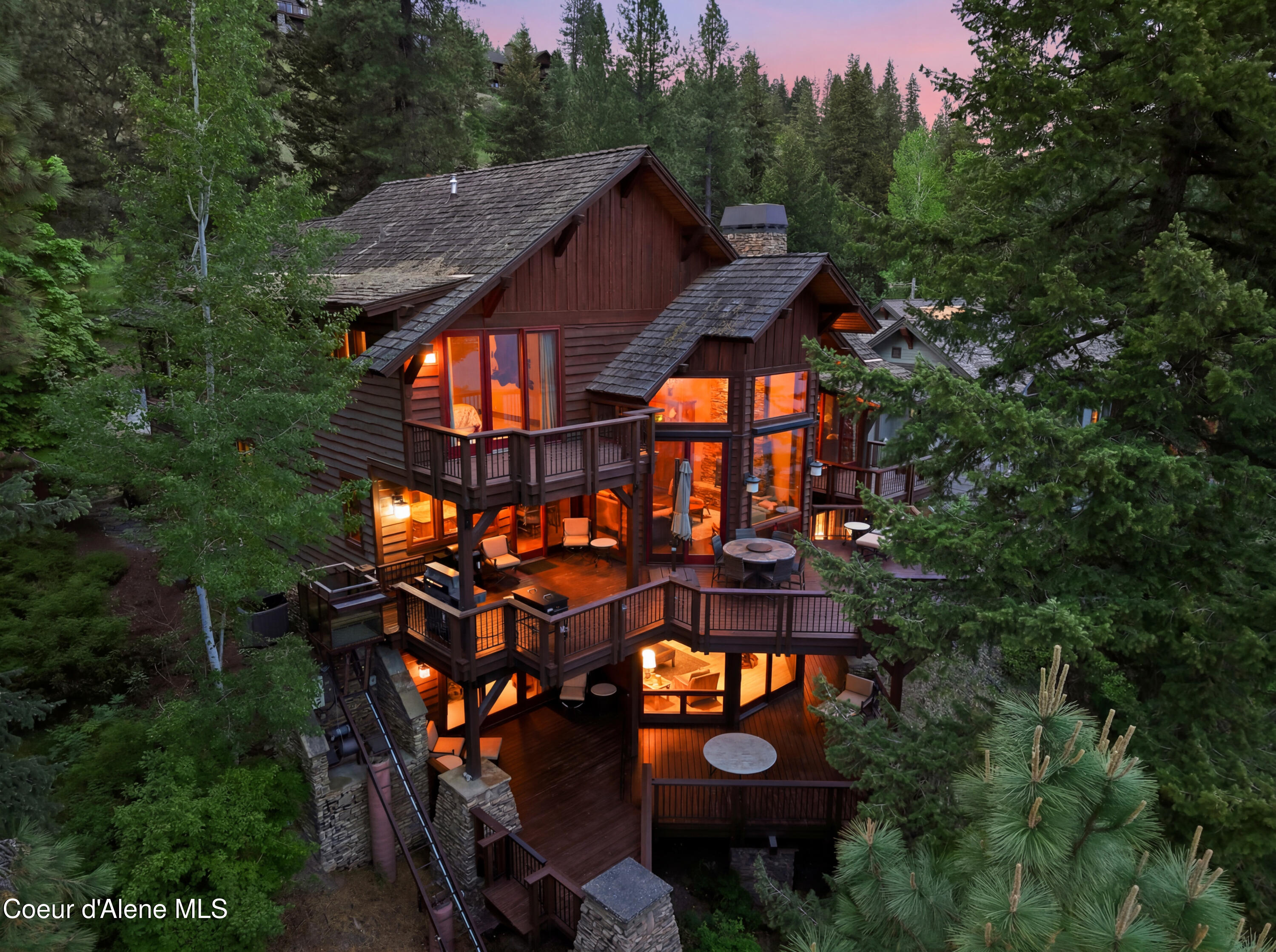 7190 West Rockford Bay Road Coeur D'Alene, ID 83814 - Photo 4 of 95 7190 W Rockford Bay Rd
