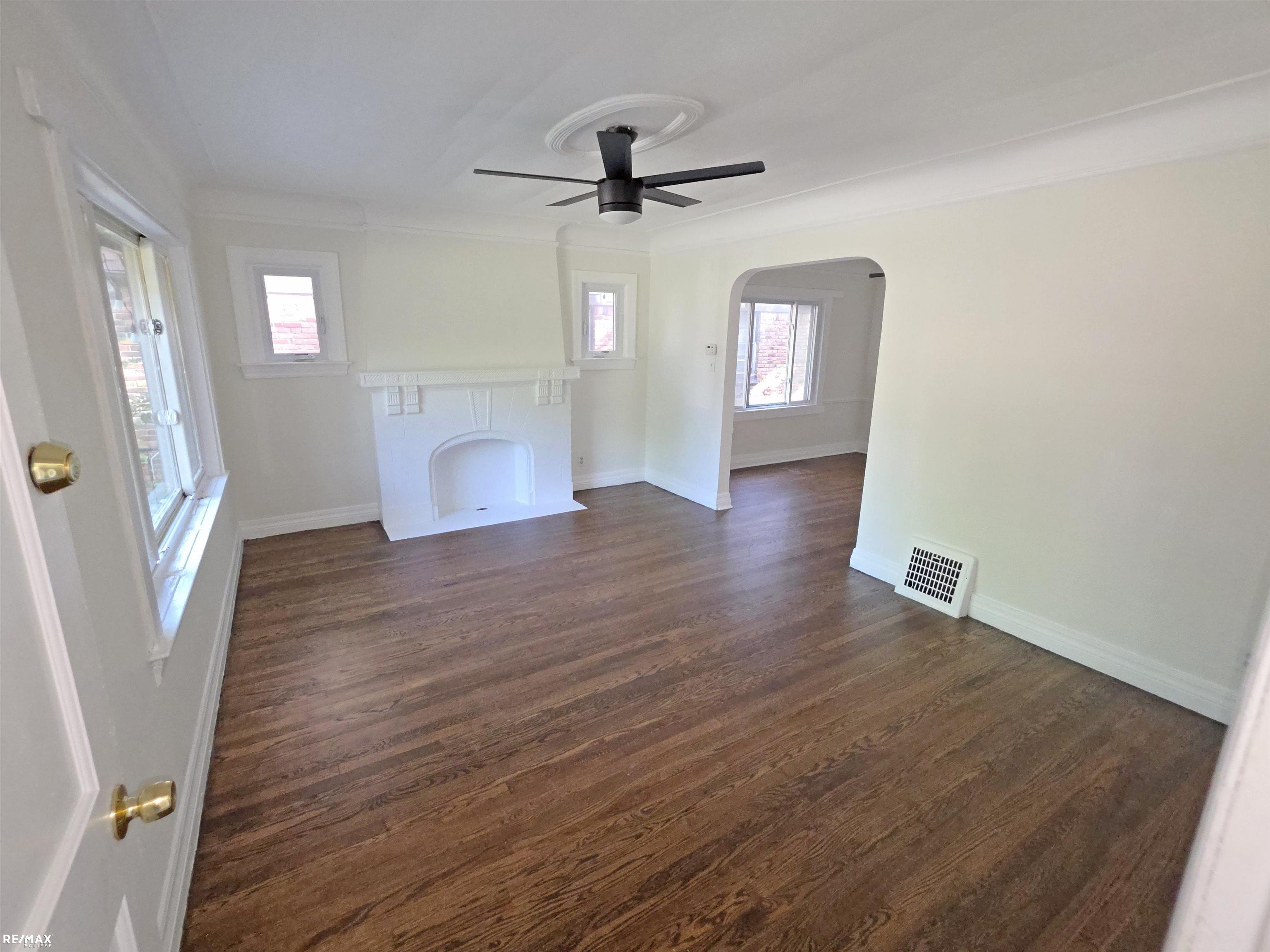 6110-6112 Yorkshire Road Detroit, MI 48224 - Photo 5 of 21