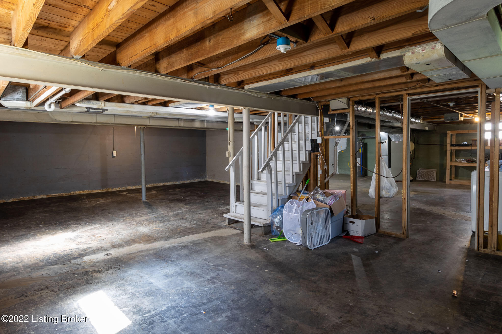 207 Don Allen Road Louisville, KY 40207 - Photo 23 of 32 23