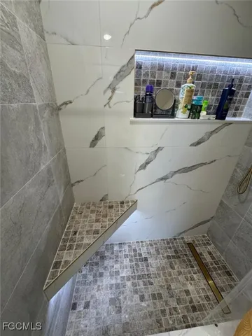 a view of walk in closet