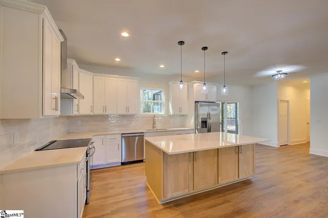 $449,850 | 116 Whippoorwill Court, Williamston, SC 29697