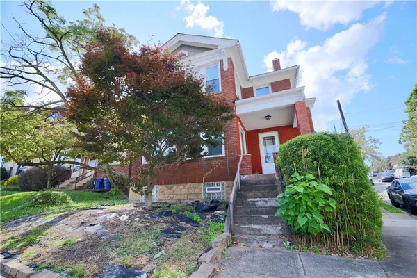 $1,500 | 4000 Murray Avenue, Unit 2, Pittsburgh, PA 15217