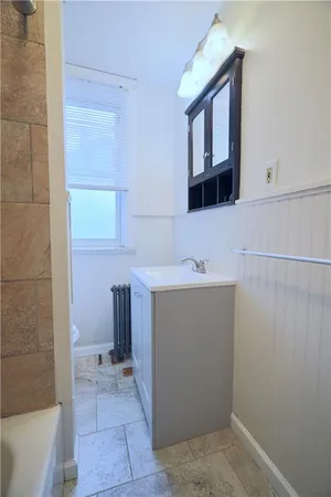 $1,500 | 4000 Murray Avenue, Unit 2, Pittsburgh, PA 15217