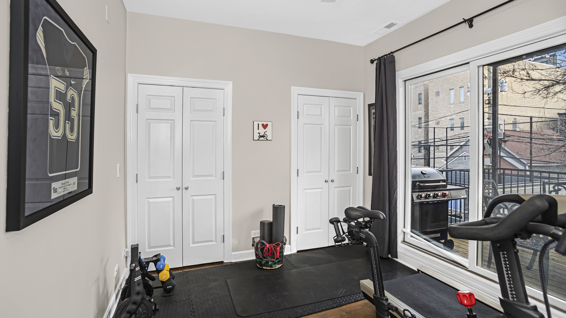 1131 West Wolfram Street, Unit 2 Chicago, IL 60657 - Photo 11 of 15 a view of a livingroom with workspace and a window