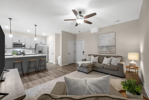 $1,285 | 15 Millswood Drive, Unit D108, Clarksville, TN 37042