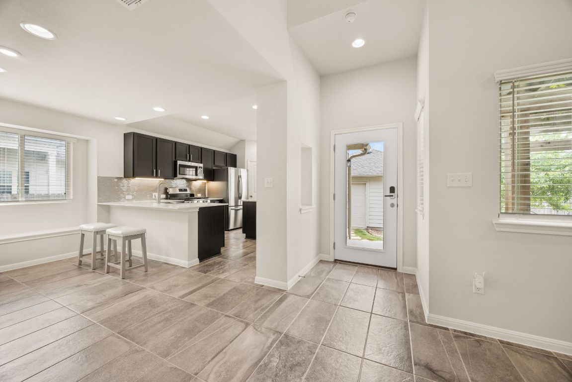 2813 Hopi Path, Unit 11 Leander, TX 78641 - Photo 7 of 40