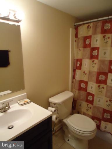 10126 High Ridge Road Laurel, MD 20723 - Photo 3 of 24 Bath