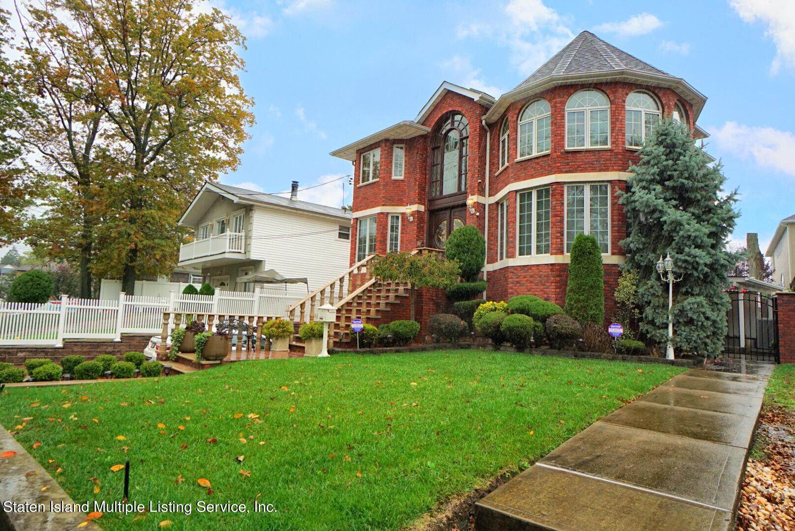 5125 Amboy Road Staten Island, NY 10312 - Photo 3 of 56 3