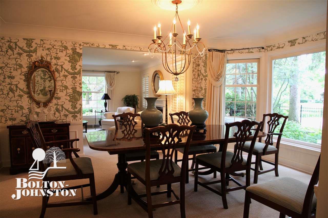 831 South Oxford Road Grosse Pointe Woods, MI 48236 - Photo 3 of 23